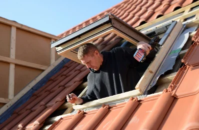 Pose de fenêtres de toit Velux à Palluau